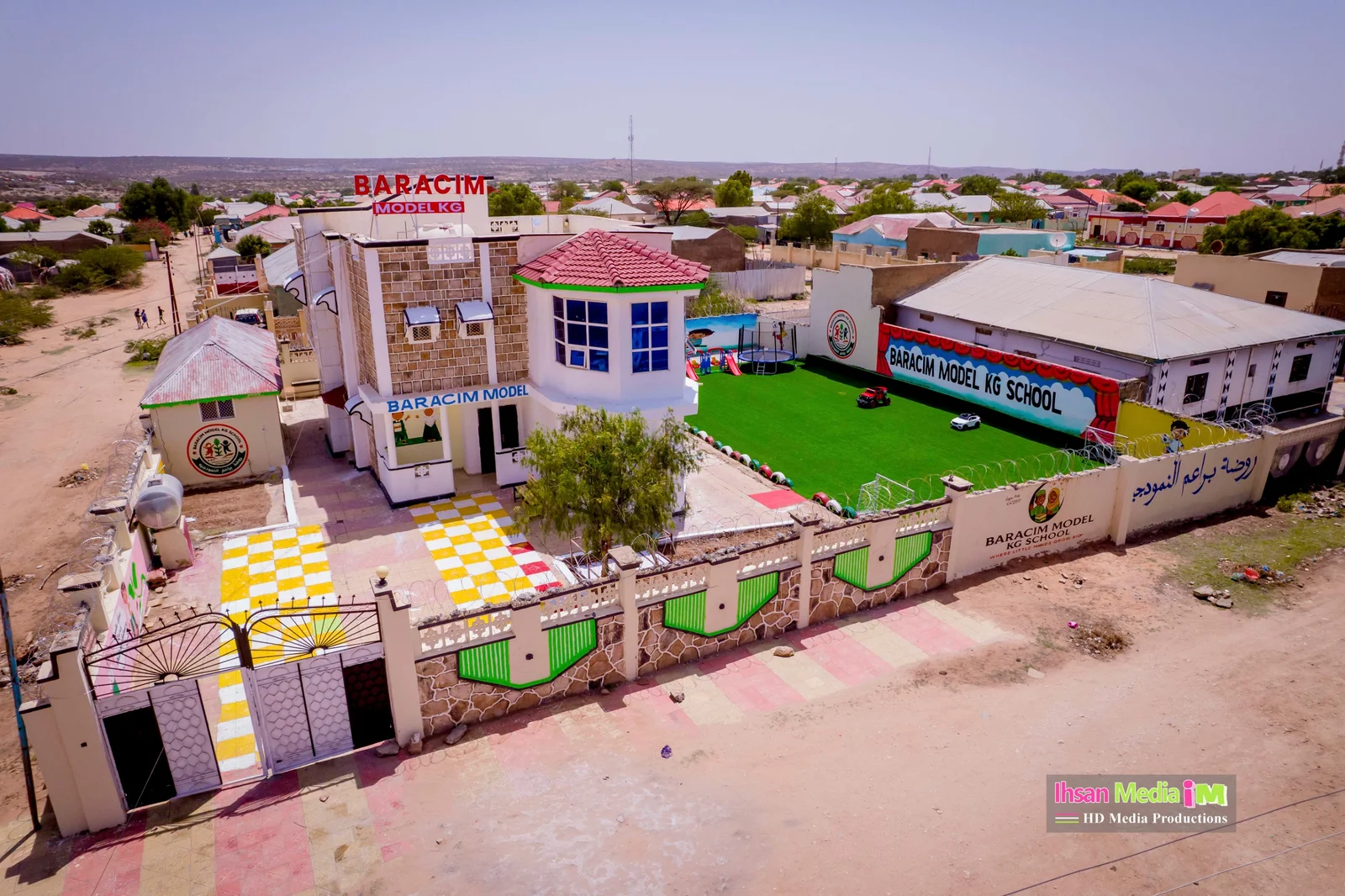 Front aerial view of Baracim Model KG School